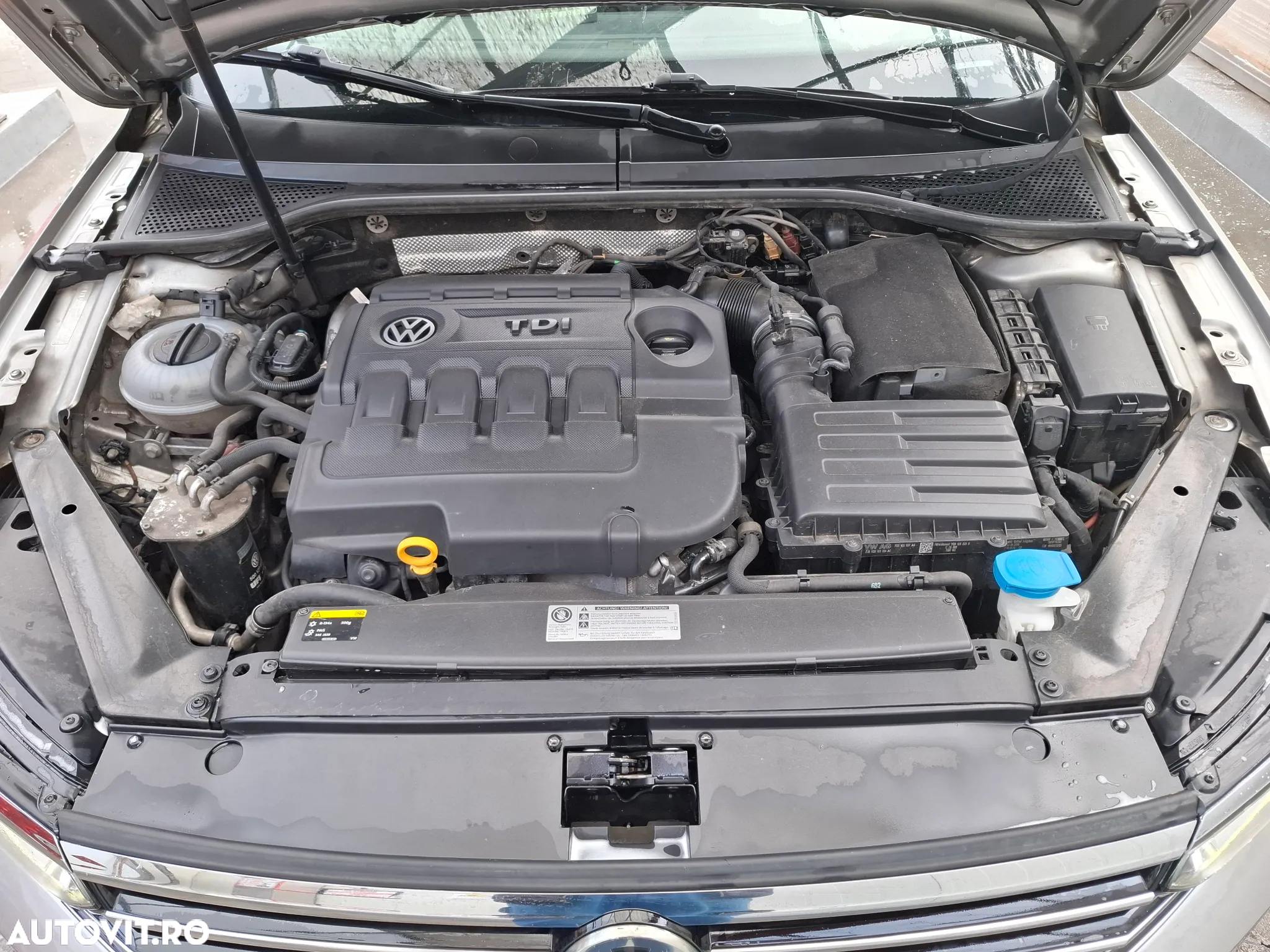 Volkswagen Passat Variant 2.0 TDI DSG 4Motion Comfortline - 3