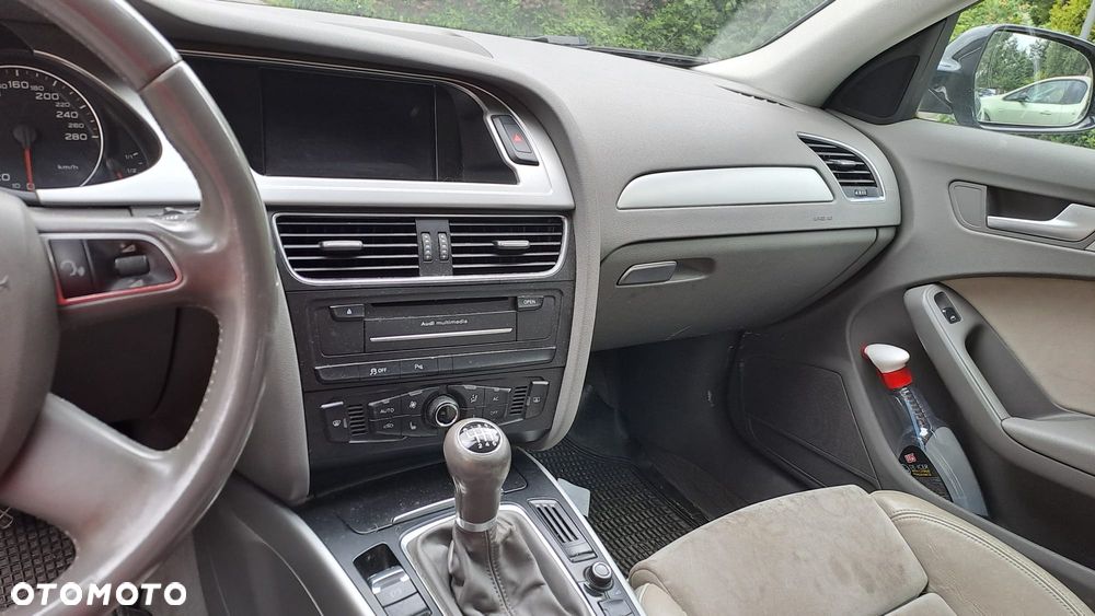 Audi A4 Avant - 7