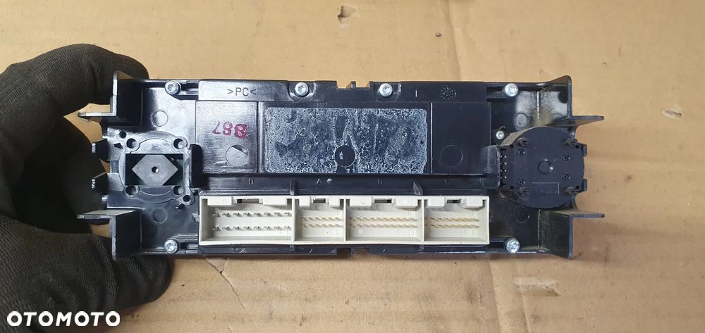 Panel nawiewu klimatyzacji klimy klimatronic Skoda Superb - 4