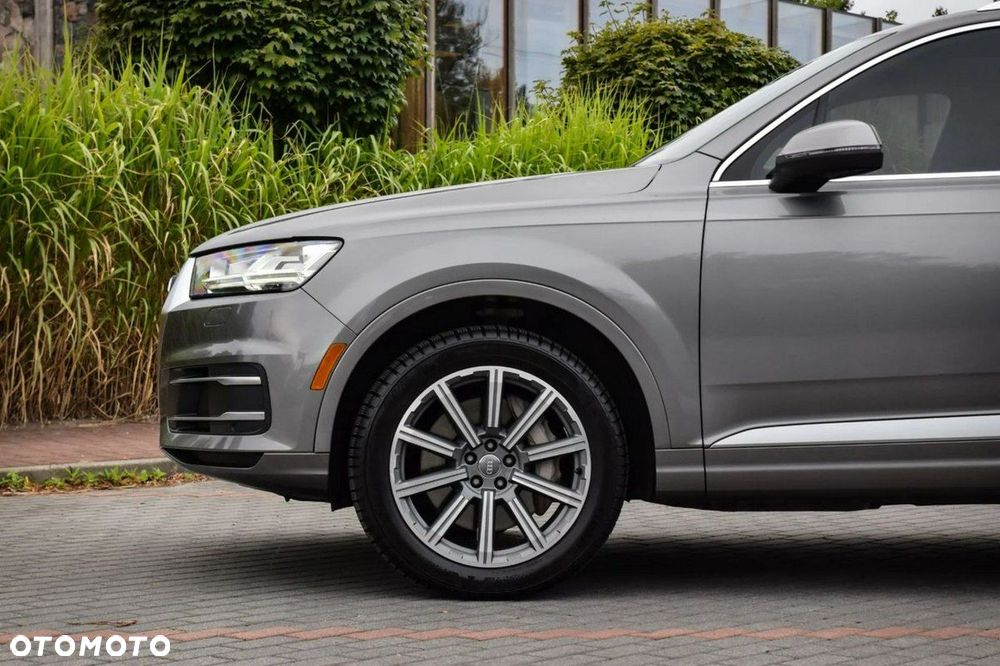 Audi Q7 - 13