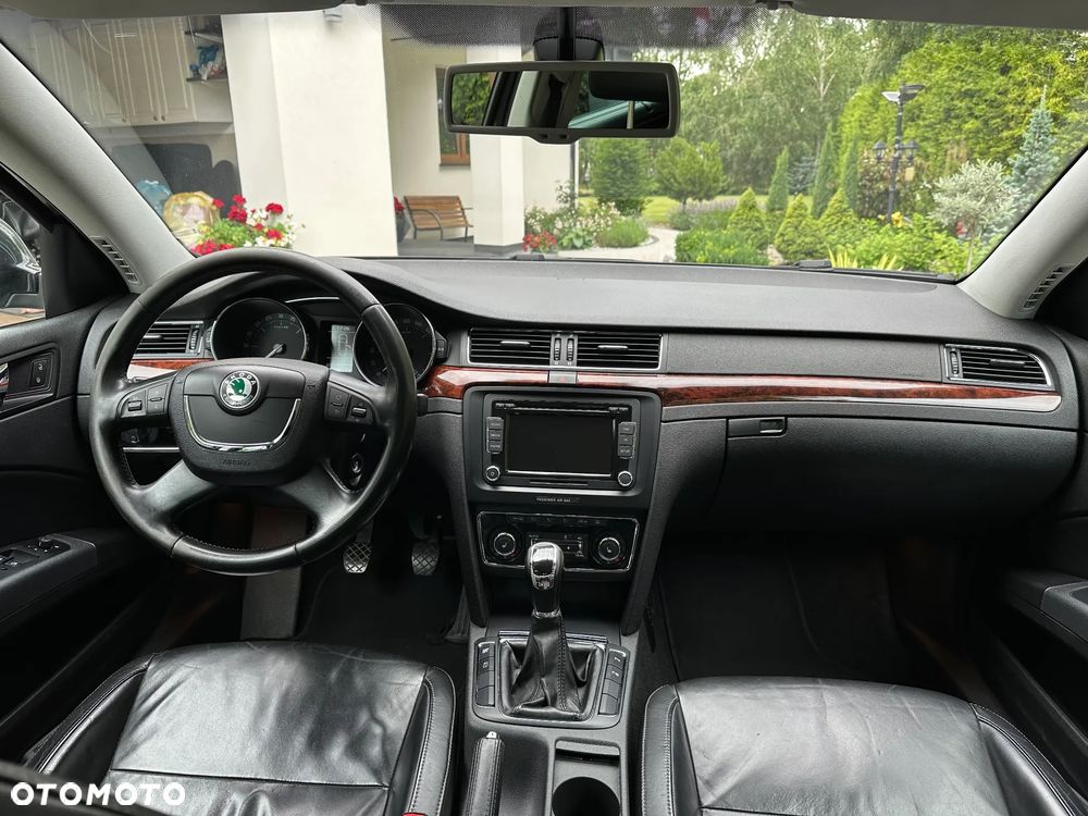 Skoda Superb 2.0 TDI Elegance - 18