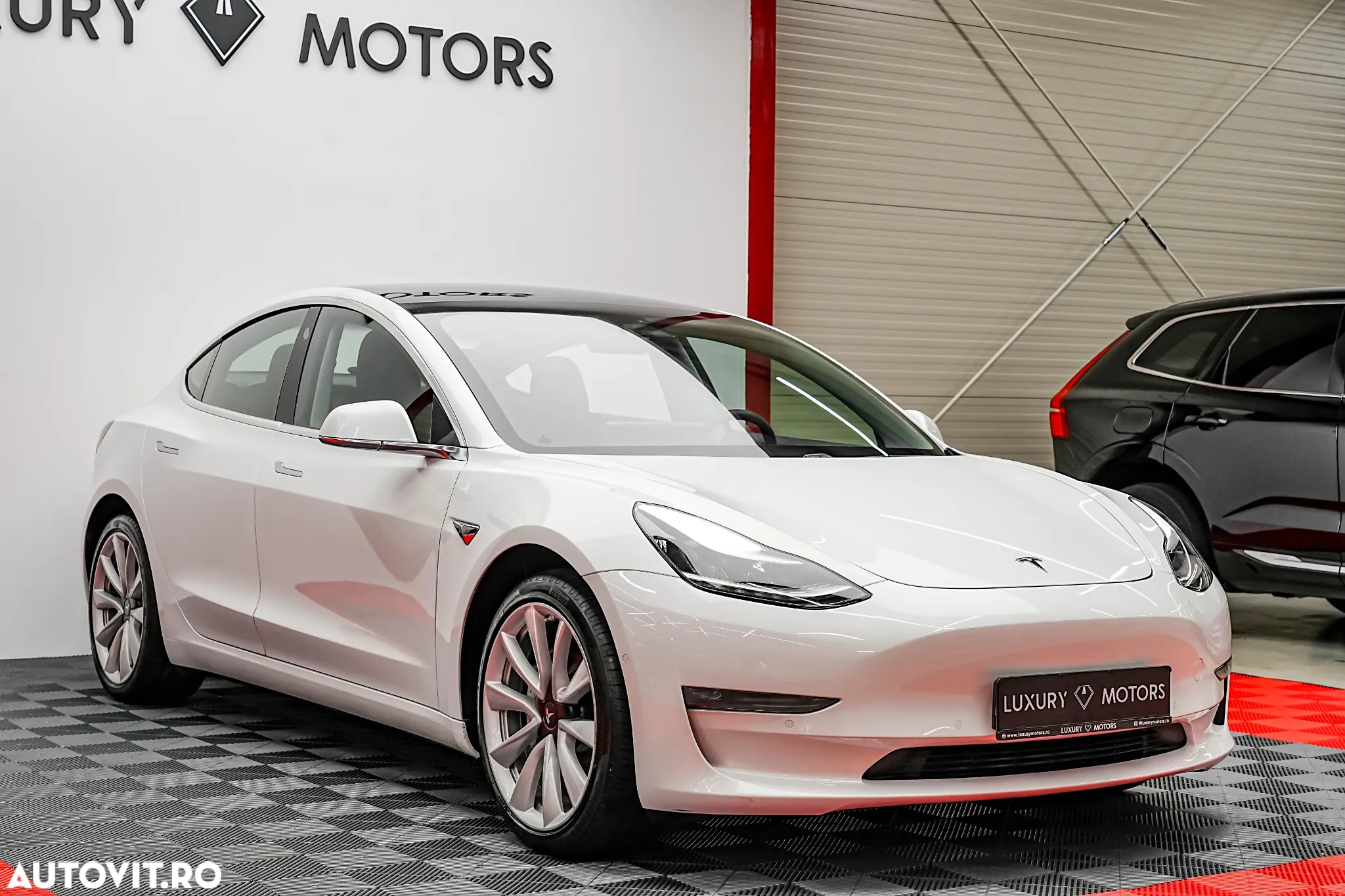 Tesla Model 3 AWD Dual Motor - 5