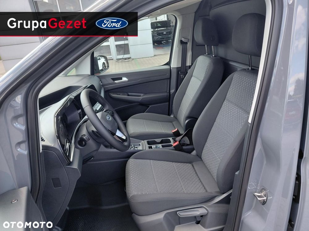 Ford Transit Connect - 14
