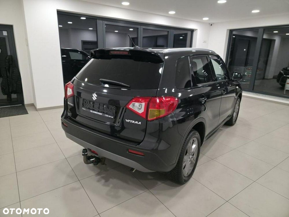 Suzuki Vitara 1.6 Comfort 2WD - 6