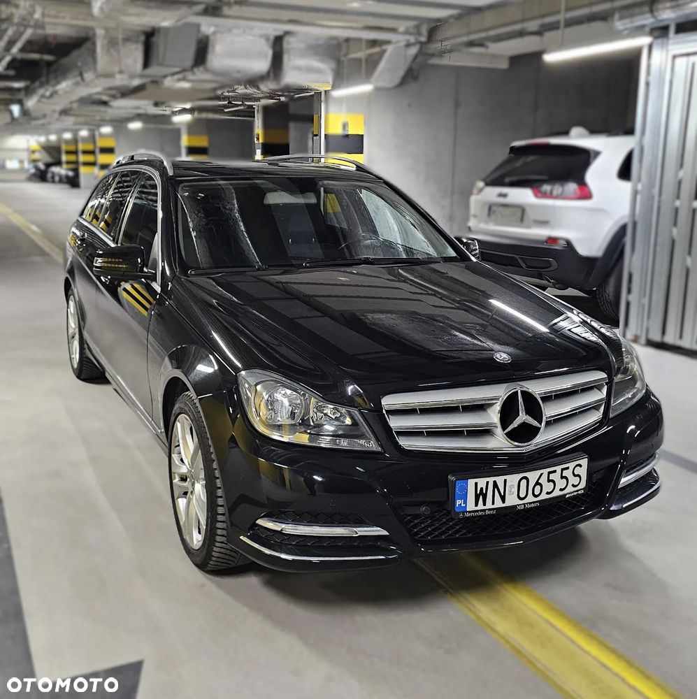 Mercedes-Benz Klasa C 180 CDI DPF (BlueEFFICIENCY) Avantgarde - 3