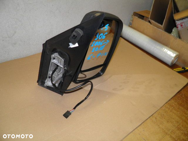 LUSTERKO PRAWE MERCEDES SPRINTER 906 lift 6 PIN - 2
