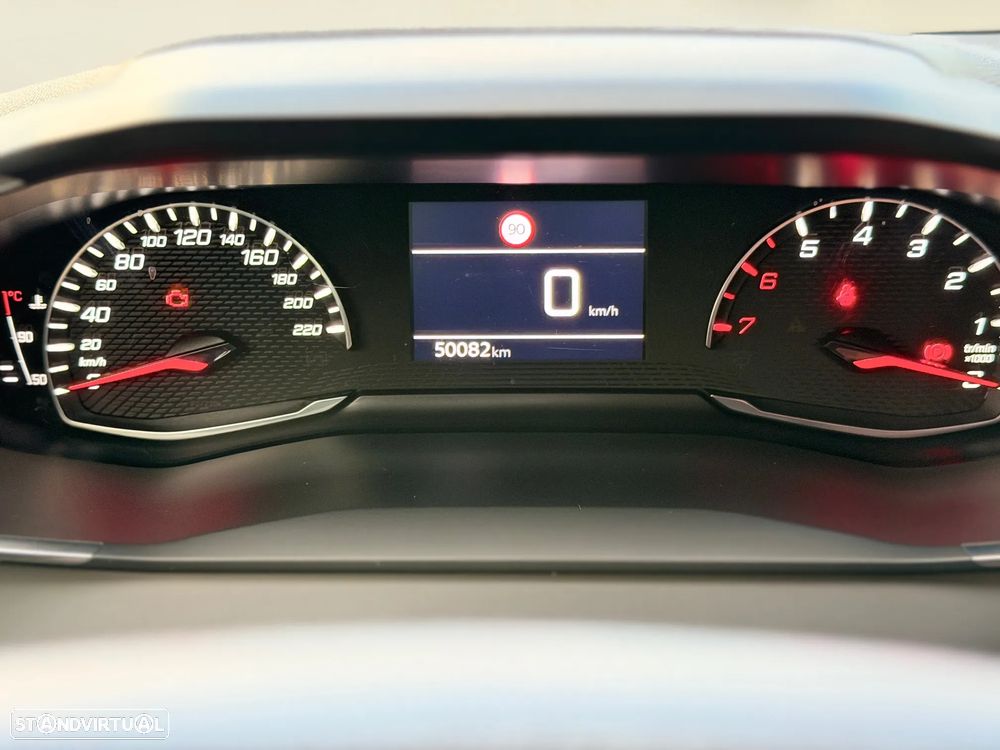 Peugeot 208 1.2 PureTech Active Pack - 7