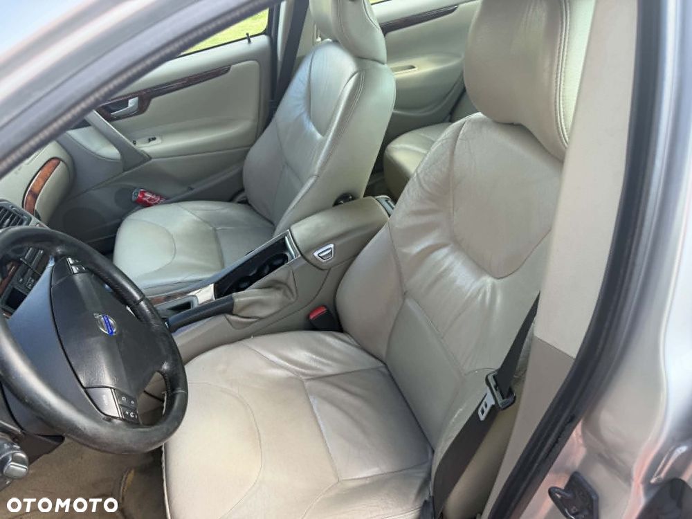 Volvo S60 2.5T Rubin - 8