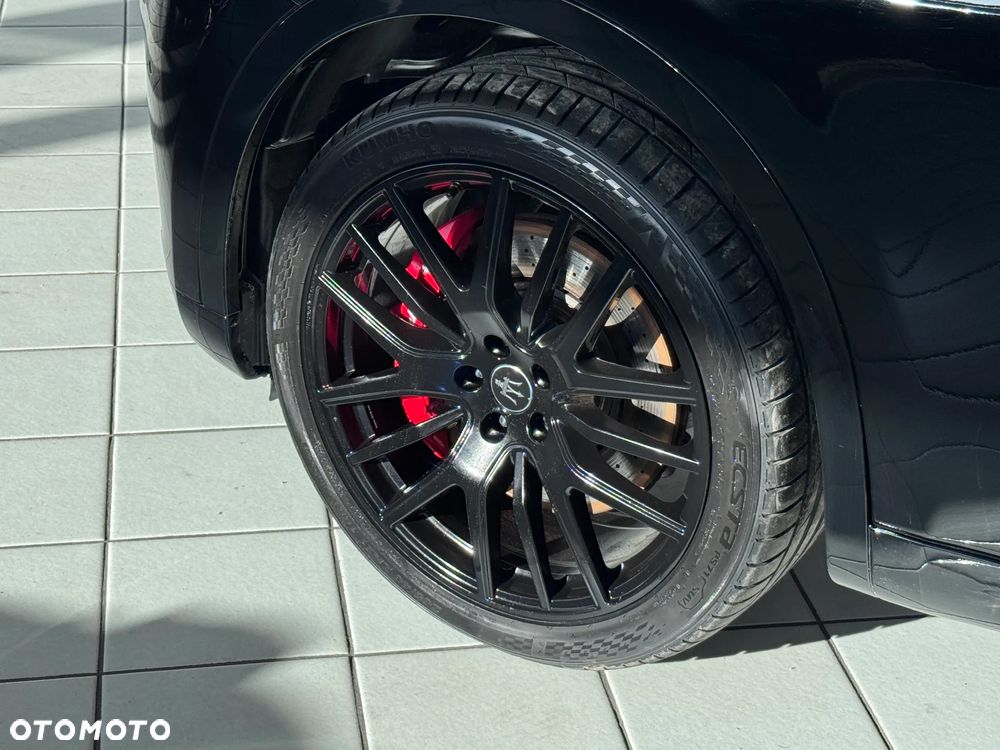 Maserati Levante S Q4 - 8