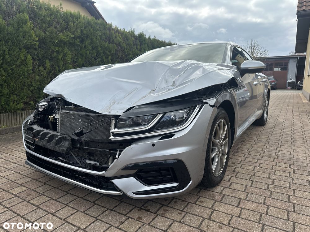 Volkswagen Arteon 2.0 TDI SCR 4Motion DSG R-Line - 3