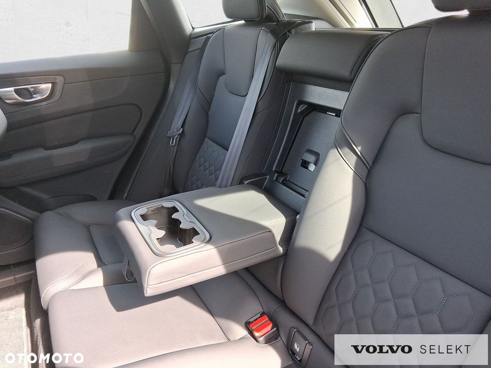 Volvo XC 60 - 18