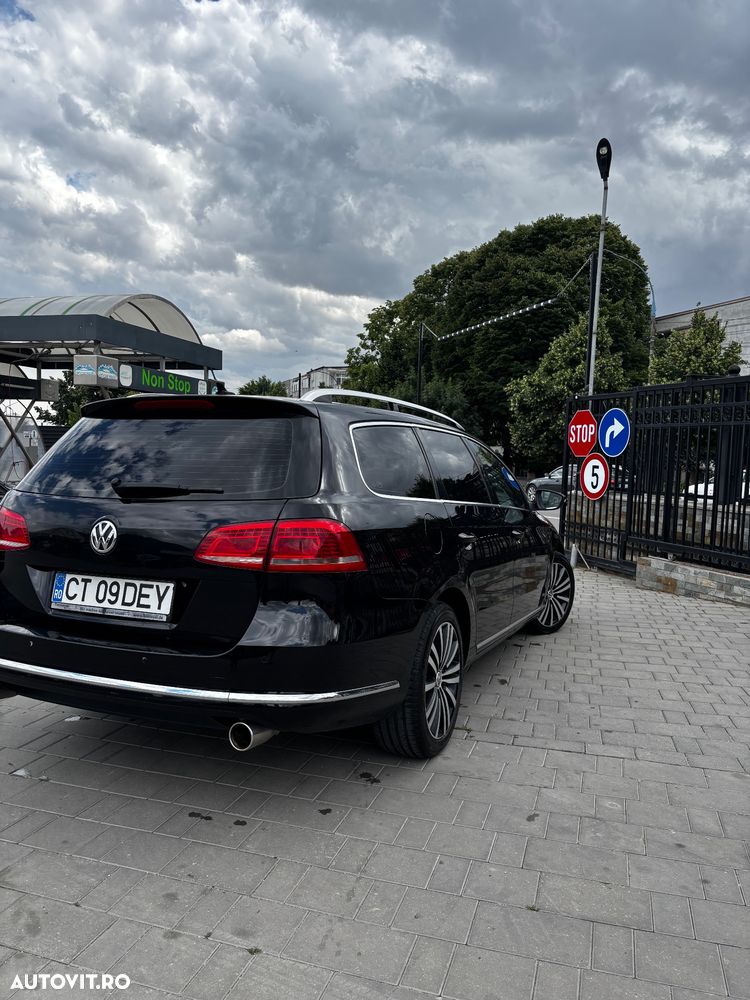 Volkswagen Passat 2.0 TDI 4Motion BlueMotion Technology Highline DSG - 4