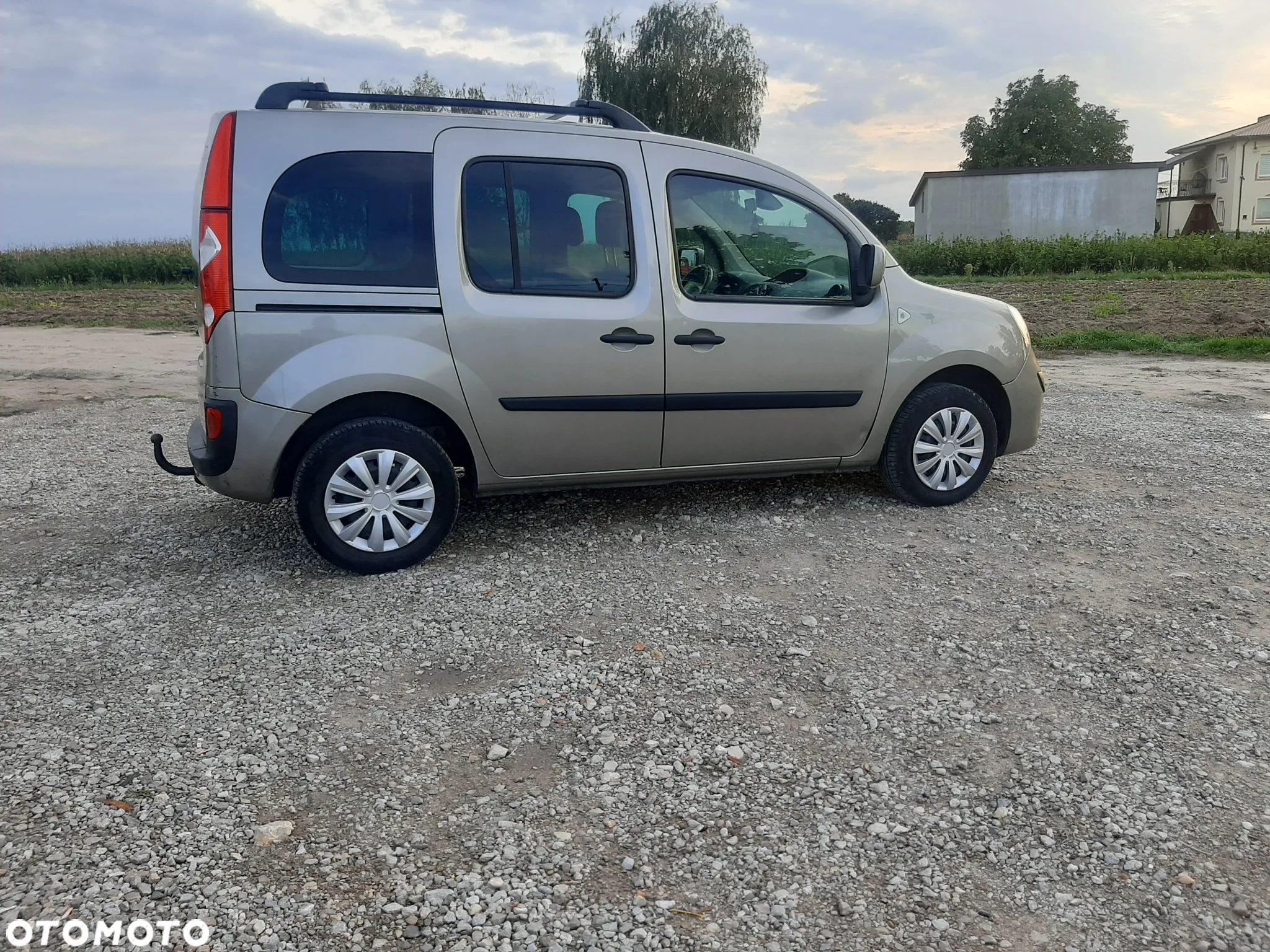 Renault Kangoo 1.6 16V 105 Expression - 8