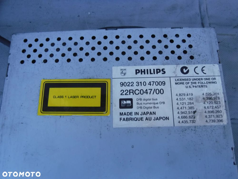 RENAULT LAGUNA I ZMIENIARKA PŁYT PHILIPS 902231047009 - 2
