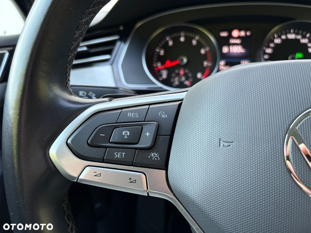 Volkswagen Passat 1.5 TSI EVO Business DSG - 11