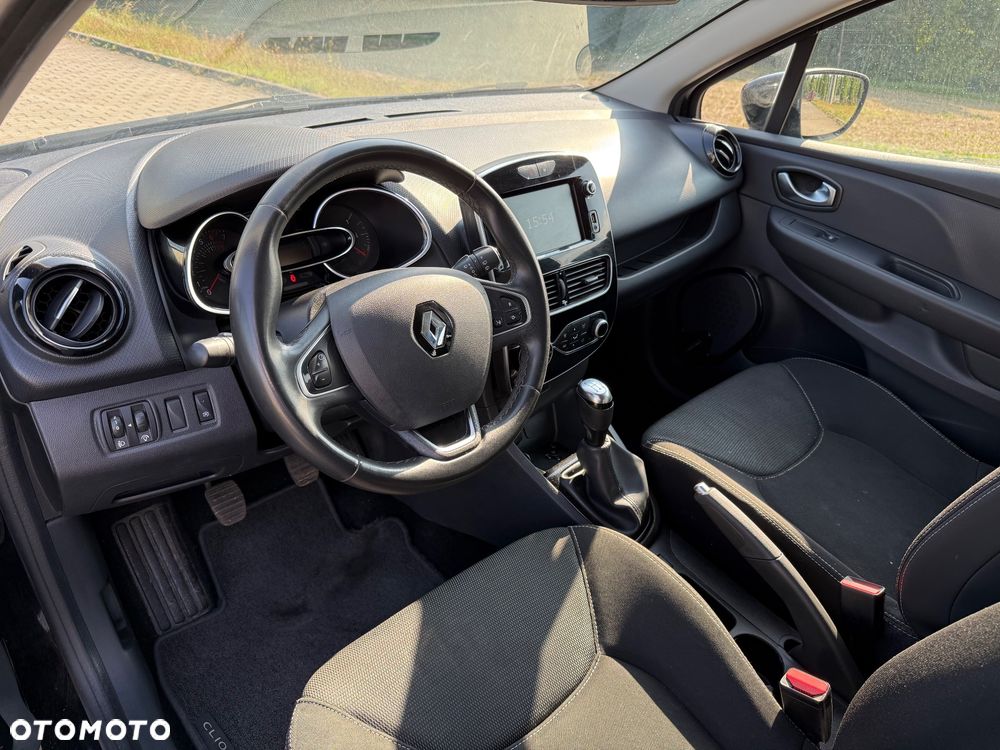 Renault Clio 0.9 TCe Business - 9