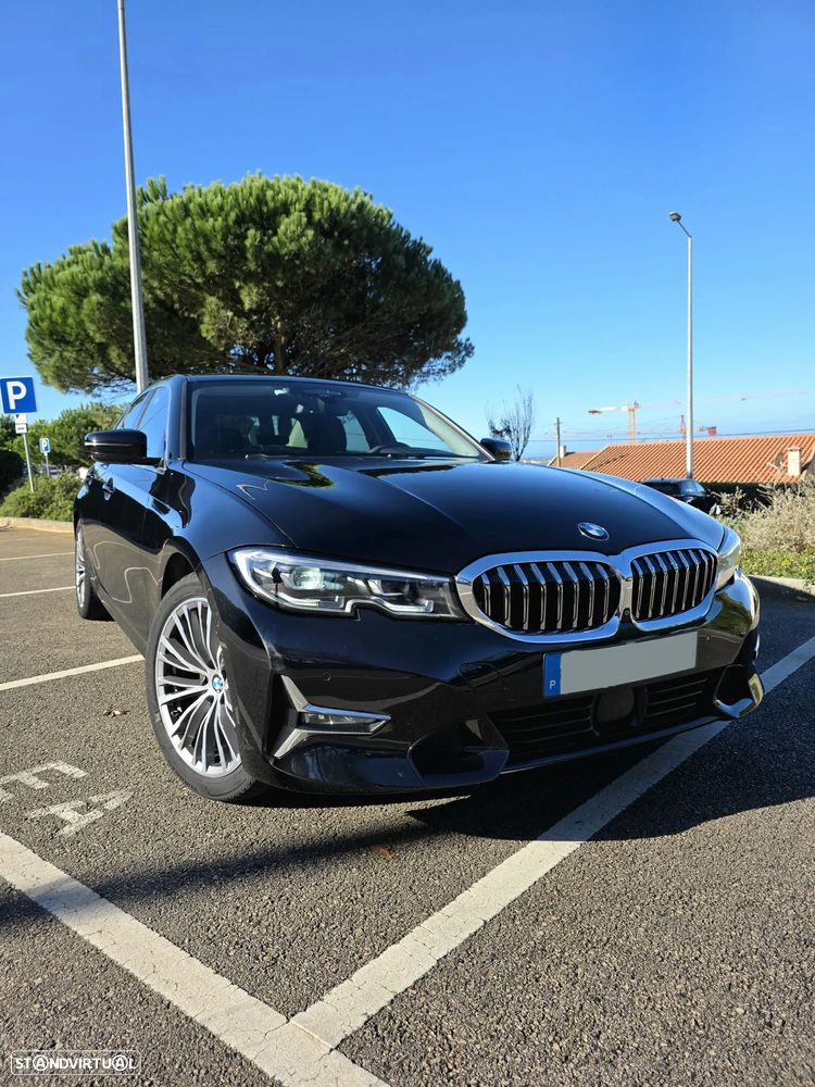 BMW 320 d Line Luxury Auto - 1