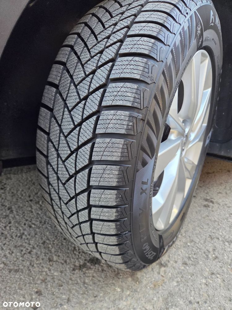 Hyundai Tucson 2.0 CRDI 4WD Automatik Premium - 22