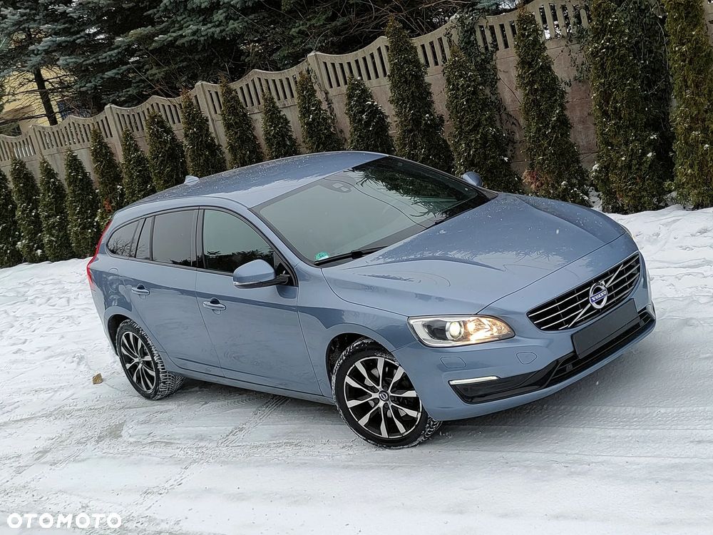 Volvo V60 D4 Geartronic Summum - 15