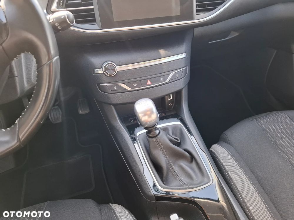 Peugeot 308 - 38
