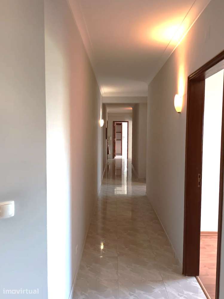 T 3 com parqueamento em Paio Pires , Seixal. - Grande imagem: 3/24