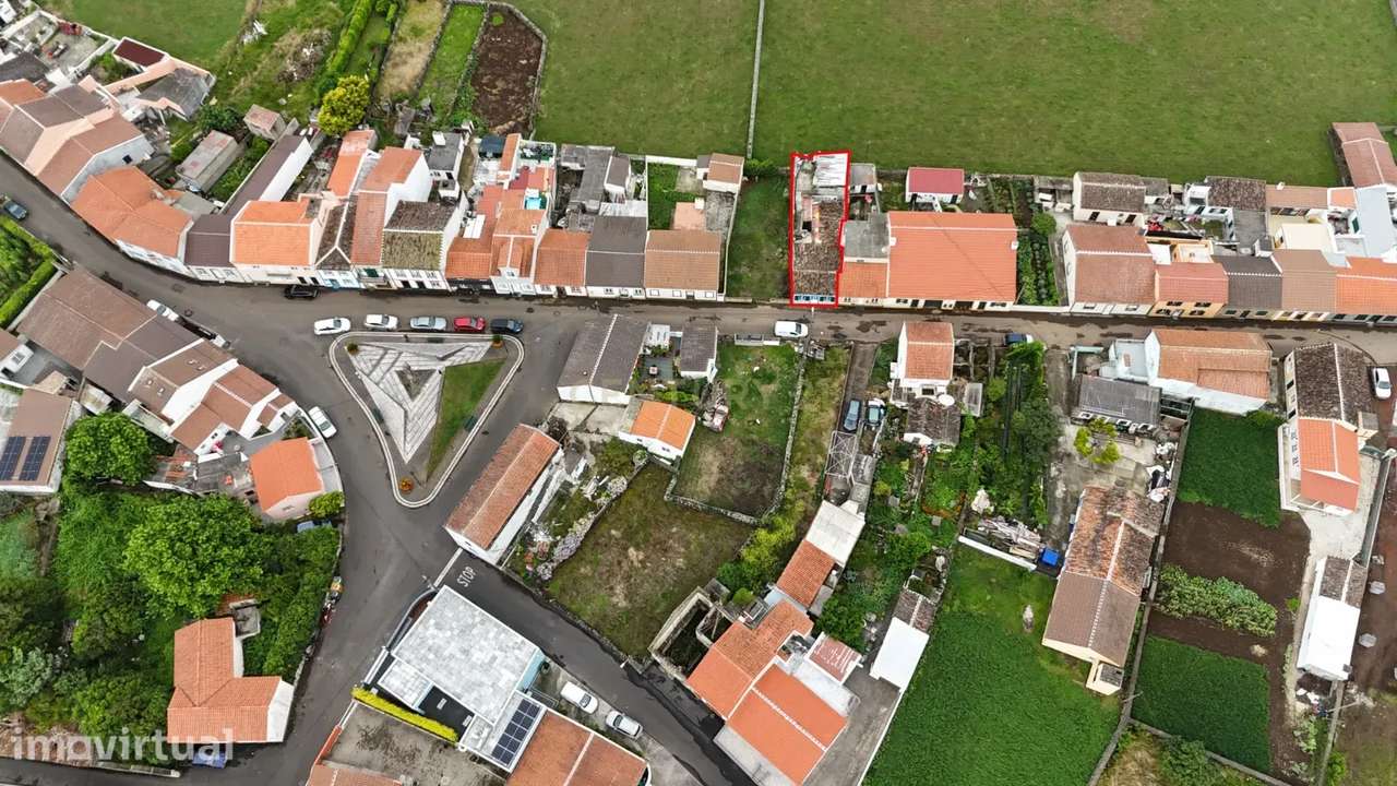 Moradia T4 em Vila de São Sebastião, Angra do Heroísmo - Grande imagem: 4/21