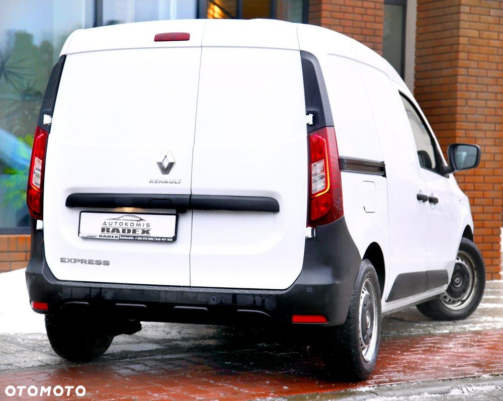 Renault Express - 23