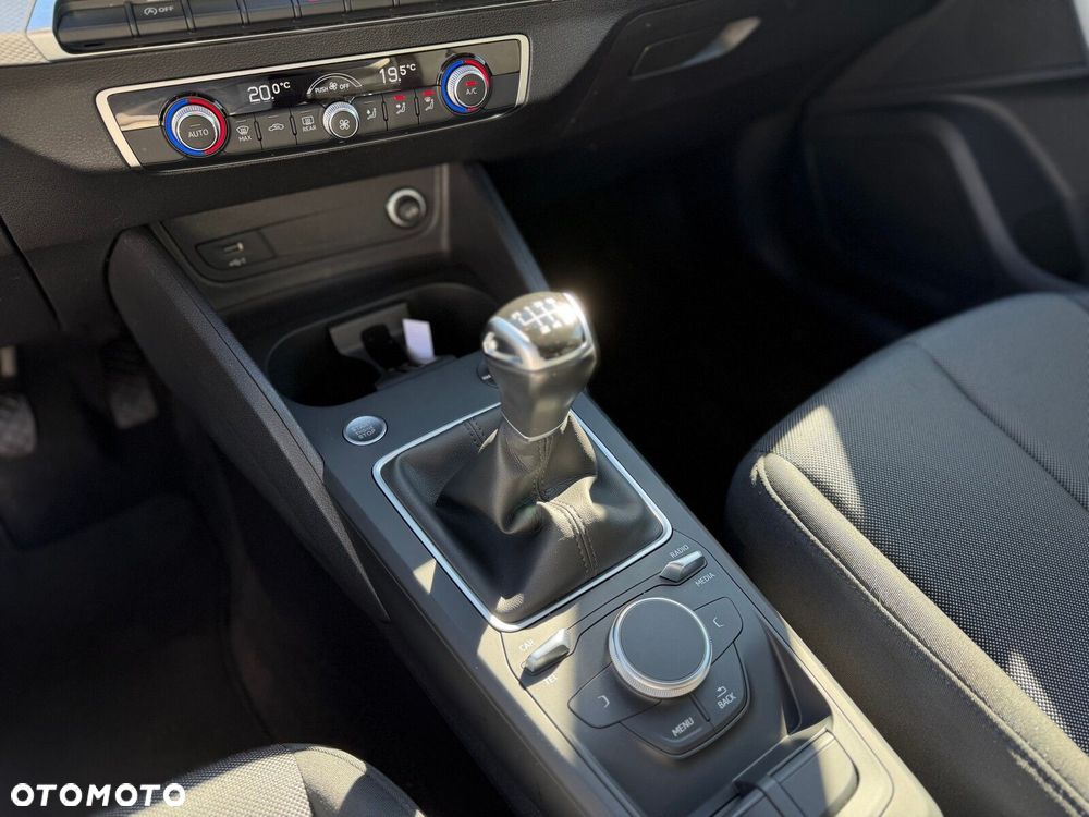 Audi Q2 30 TFSI - 25