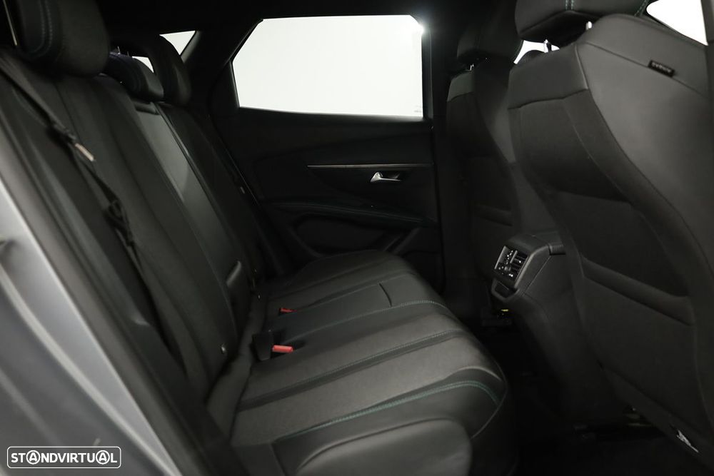 Peugeot 3008 1.6 Hybrid Allure Pack e-EAT8 - 23