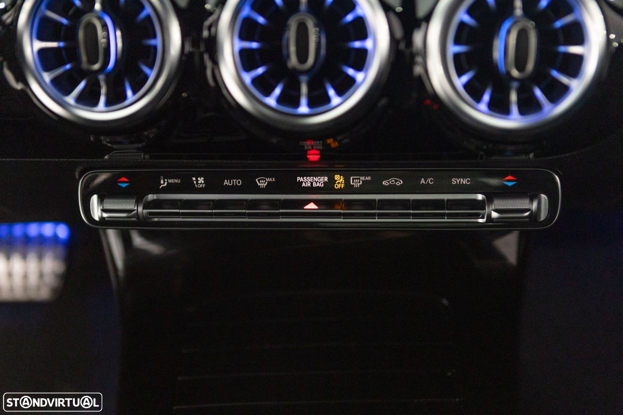 Mercedes-Benz A 180 7G-DCT Advanced AMG Line - 43