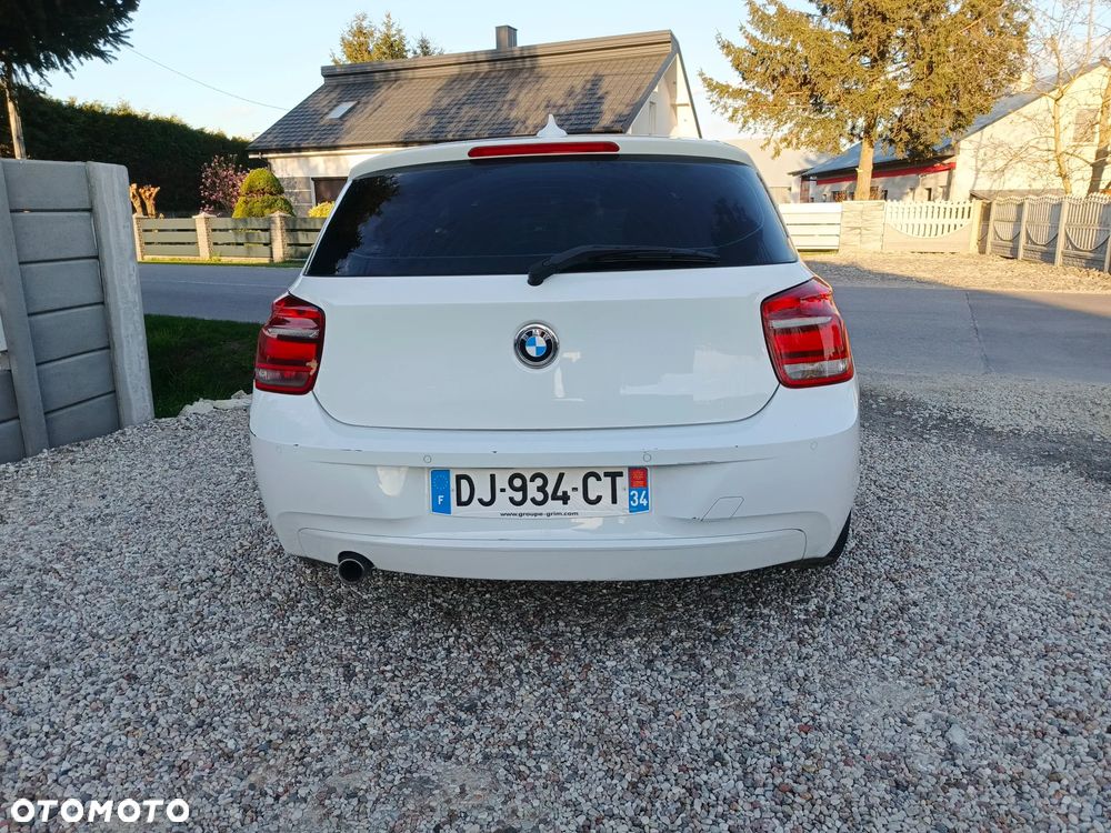 BMW Seria 1 116d Sport Line - 14