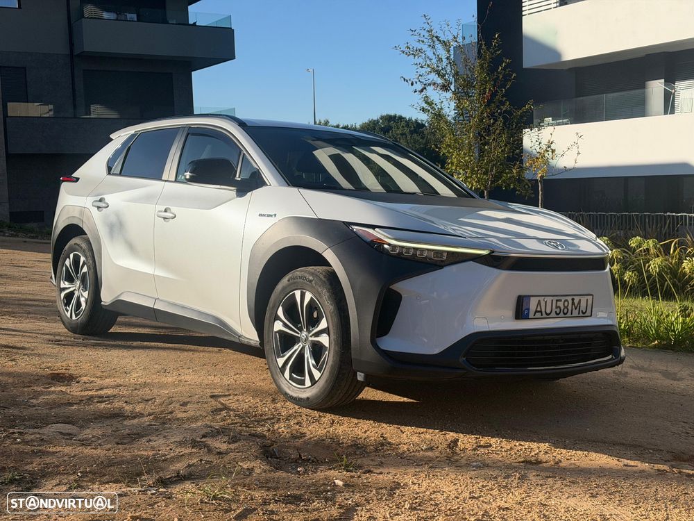 Toyota bZ4X 71,4 kWh Exclusive - 11