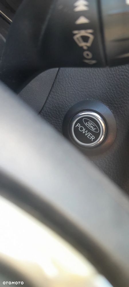 Ford Focus Turnier 1.6 TDCi DPF Start-Stopp-System Titanium - 13