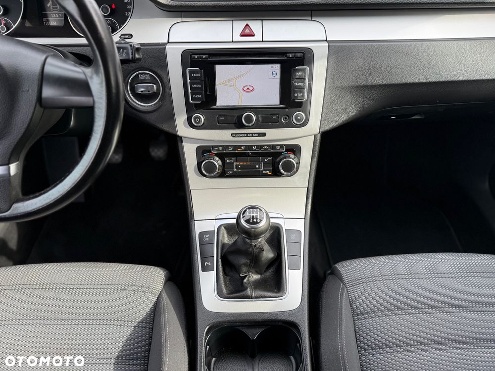 Volkswagen Passat CC 1.8 TSI - 14