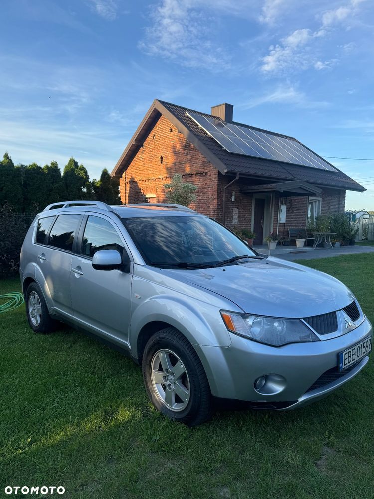 Mitsubishi Outlander 2.0 DID Instyle - 11