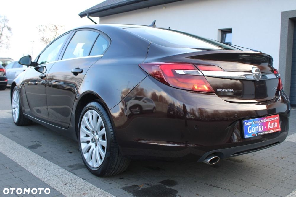 Opel Insignia - 16