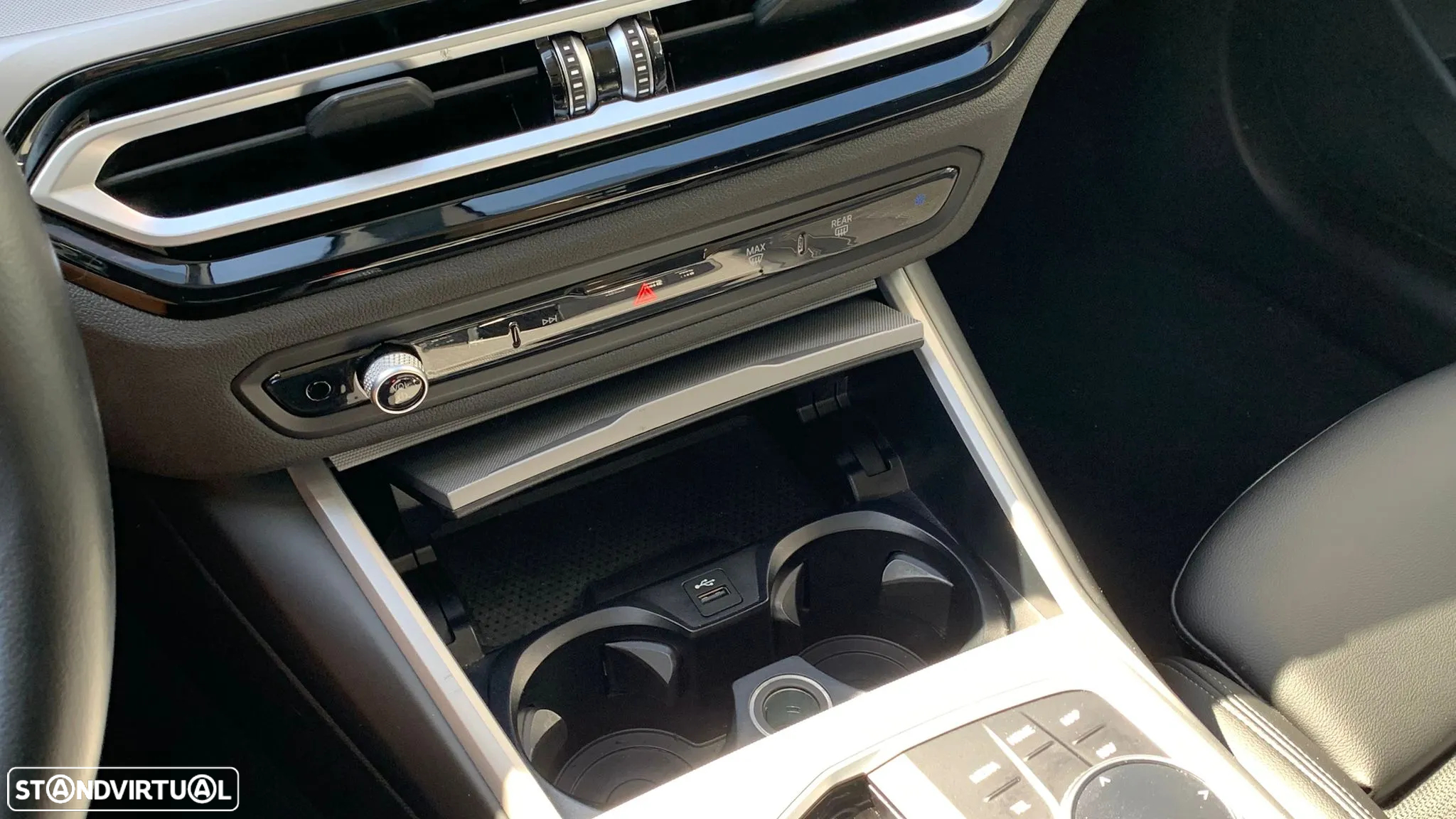 BMW 320 - 24