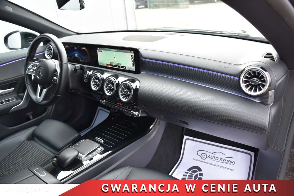 Mercedes-Benz CLA 200 d Progressive 8G-DCT - 9