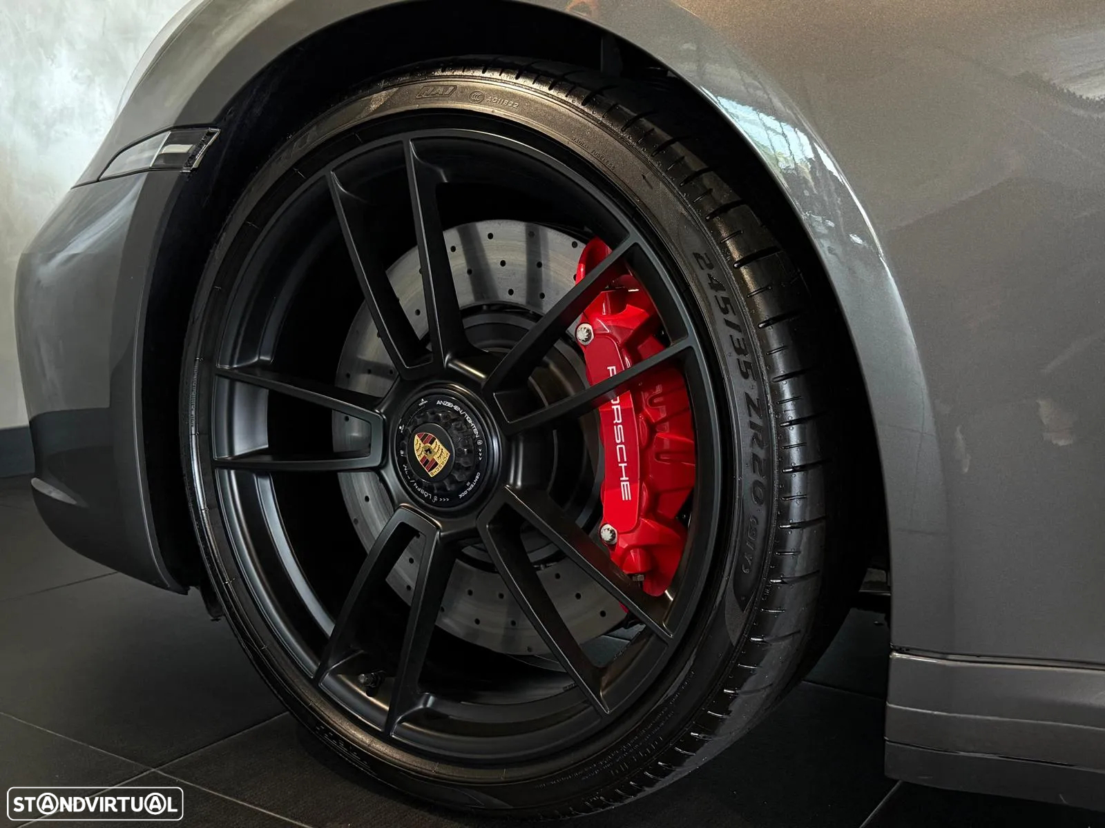 Porsche 911 (992) Carrera 4 GTS PDK - 20