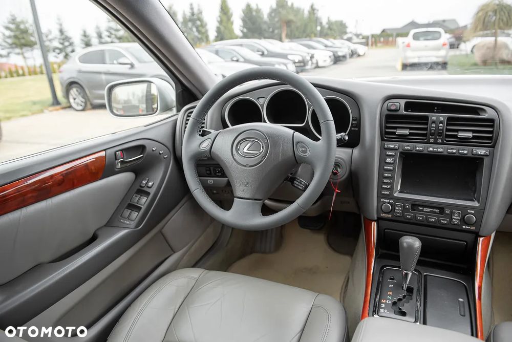 Lexus GS 300 - 16