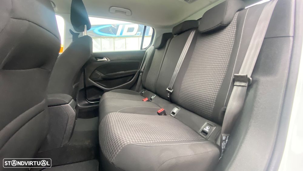 Peugeot 308 1.5 BlueHDi Business Line - 23