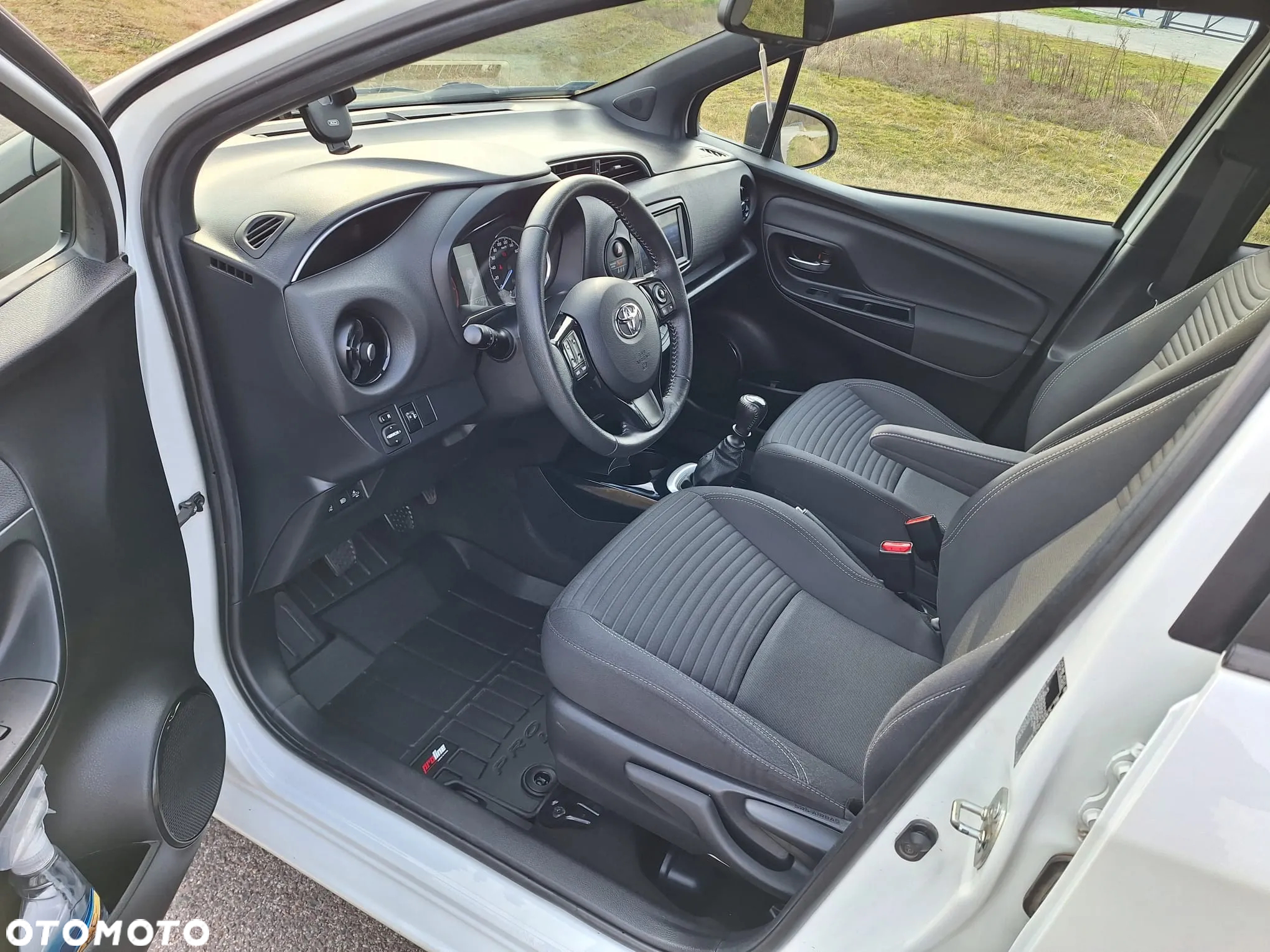 Toyota Yaris 1.5 Selection - 10