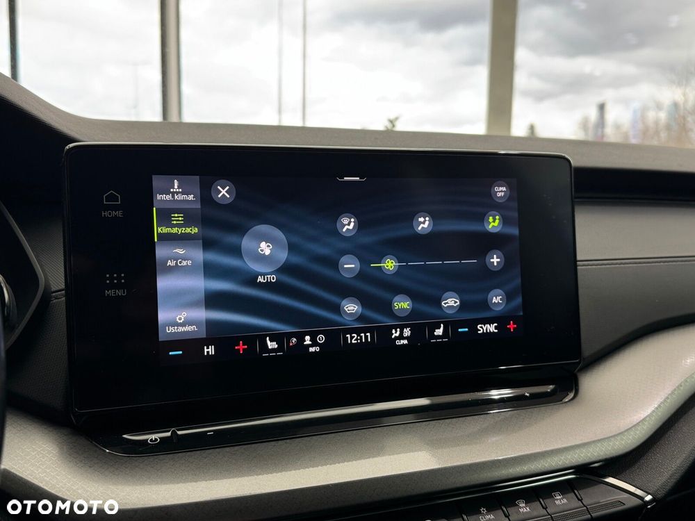 Skoda Octavia 2.0 TDI Ambition DSG - 33