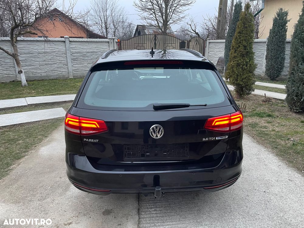 Volkswagen Passat - 11