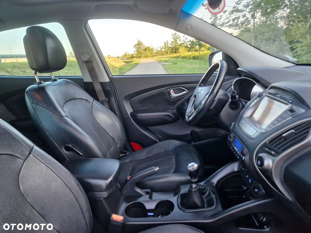 Hyundai ix35 2.0 GDI Premium 4WD - 18