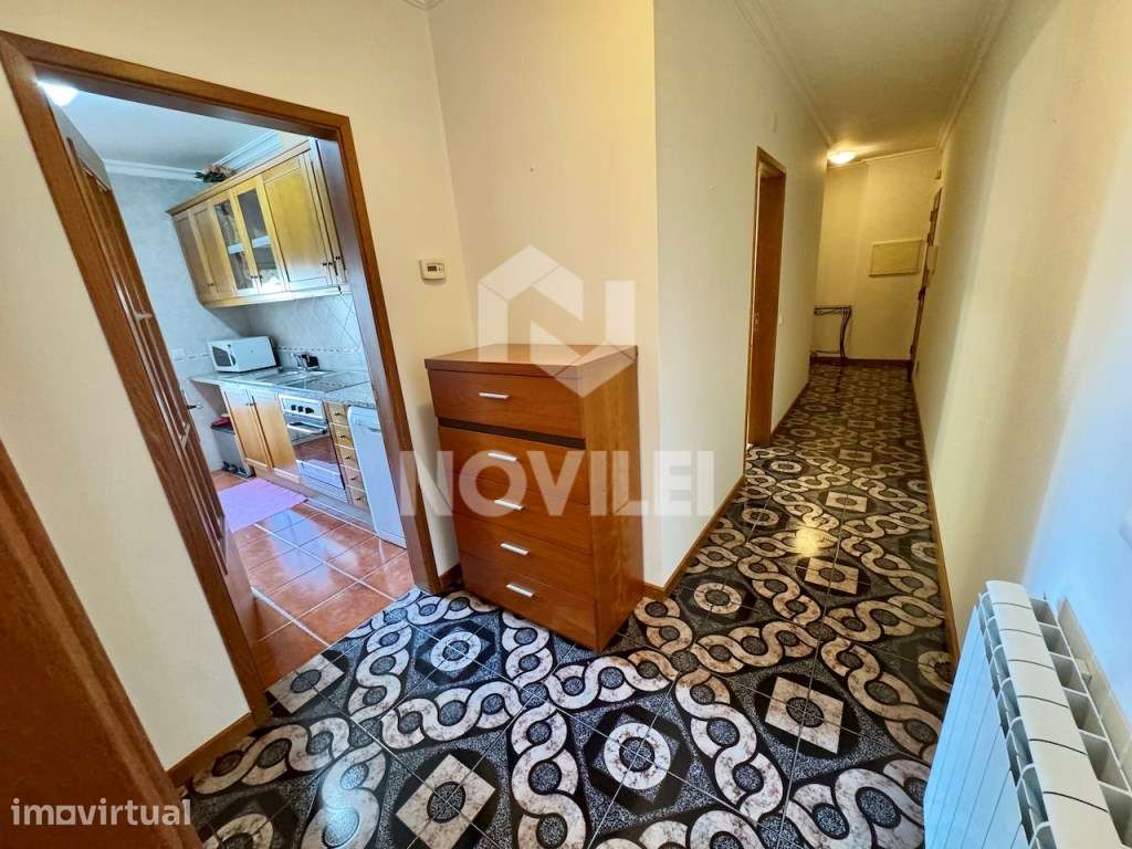 Apartamento T1 Mobilado e equipado situado na Urbanização Nova Leiria - Grande imagem: 2/14