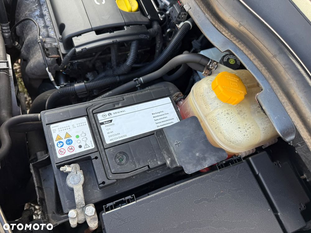 Opel Zafira 1.8 Family Plus - 22