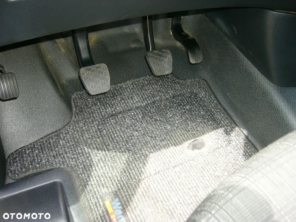 Mercedes-Benz VITO 111 cdi LONG 1,6 cdi 115 Ps Super stan - 20