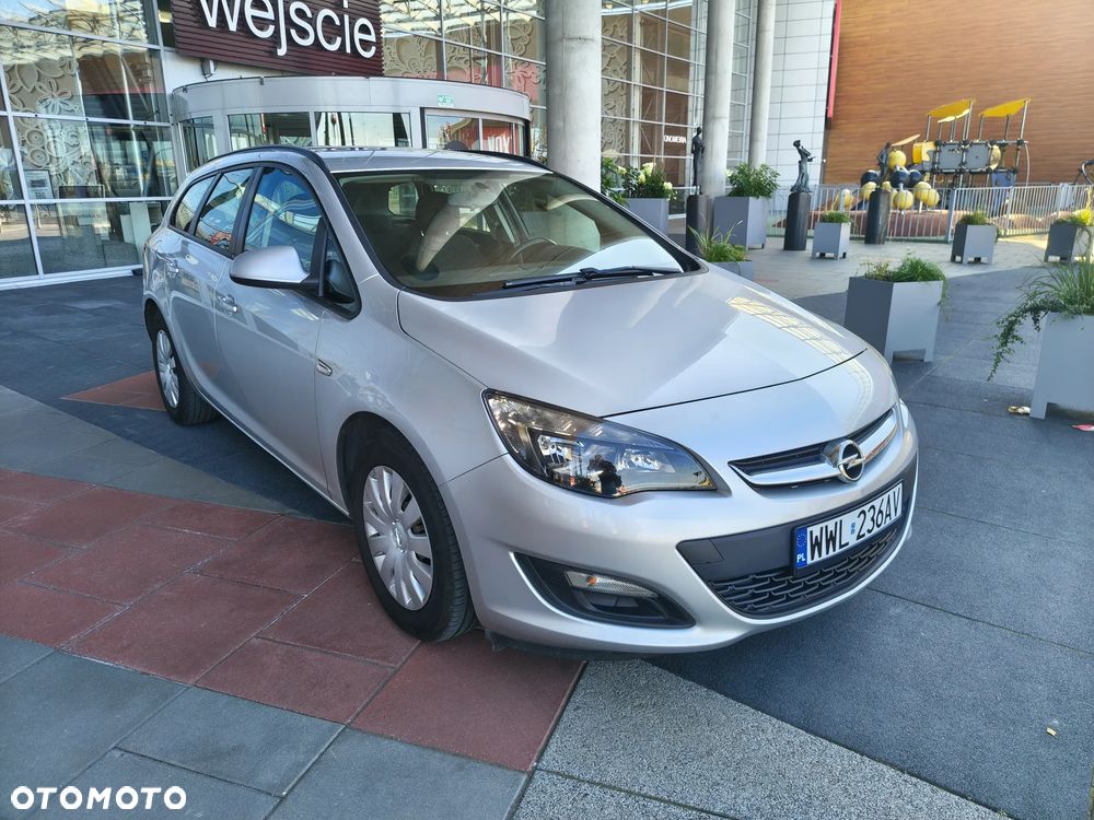 Opel Astra - 2