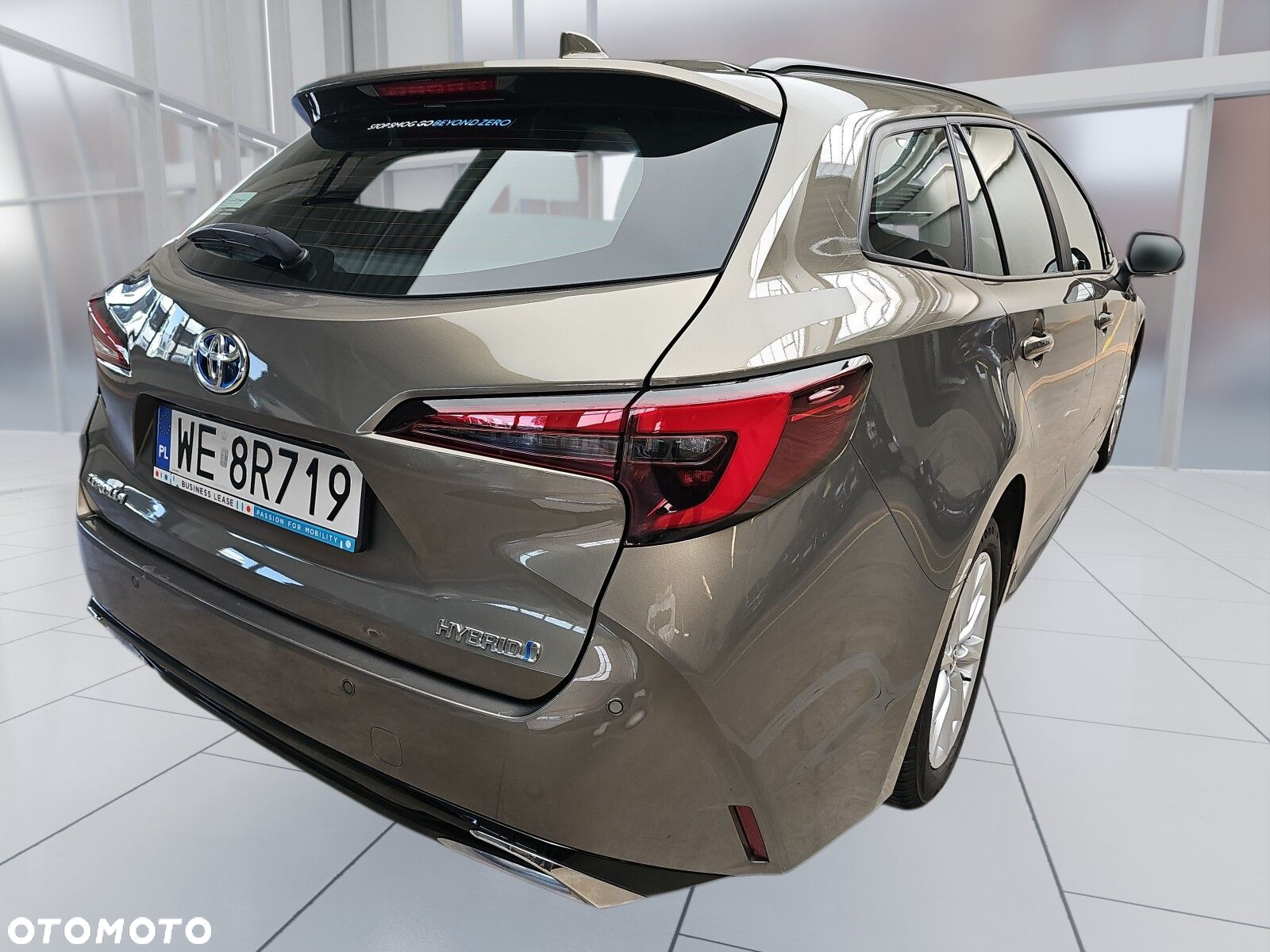Toyota Corolla 2.0 Hybrid Comfort - 25
